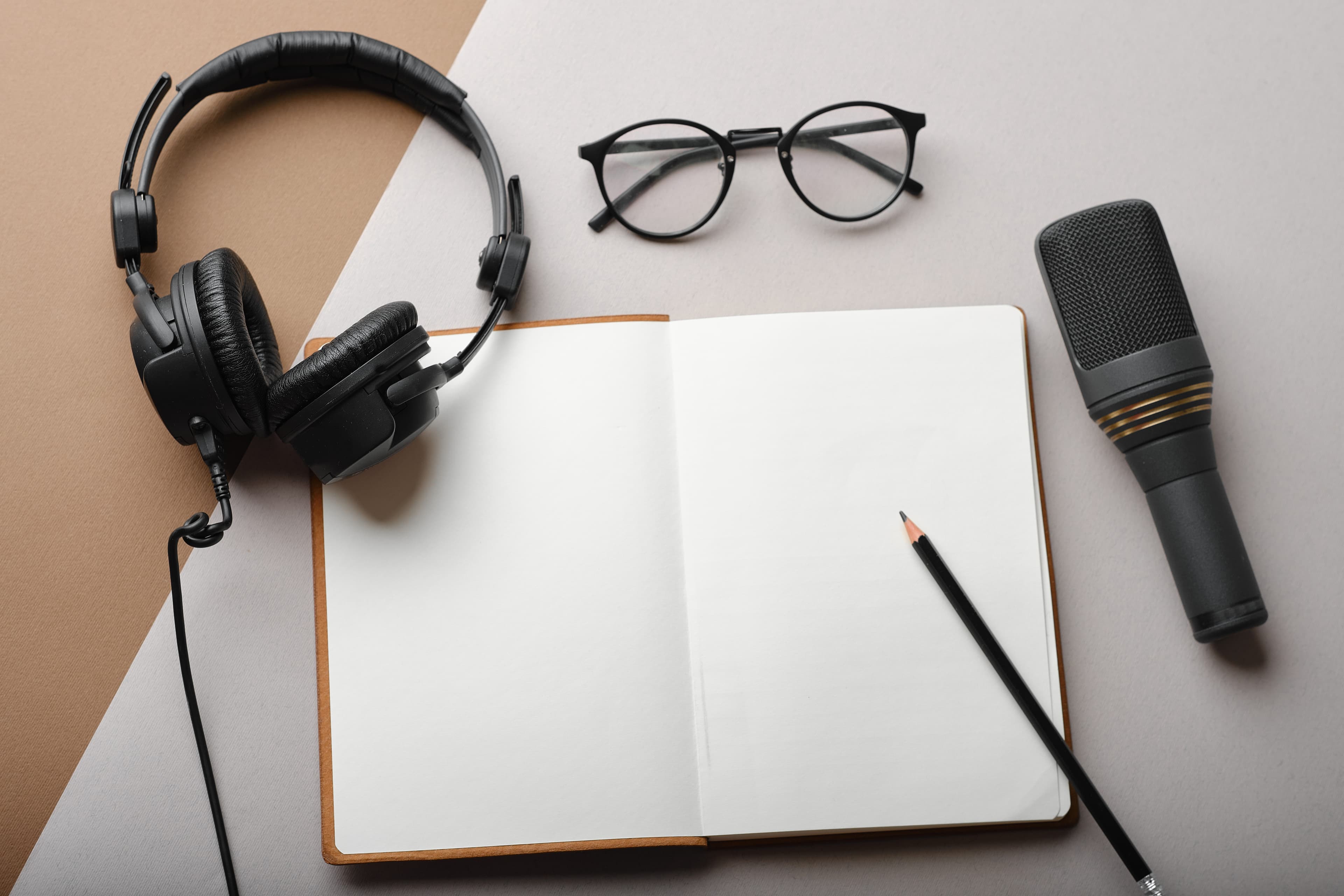 The Ultimate Guide to Podcast Tools in 2024: Every Tool You Need to Succeed